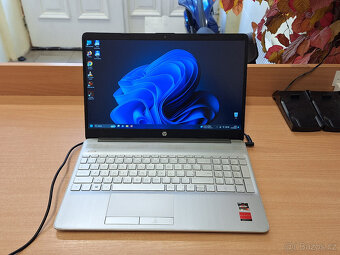 HP 15-GW003NC - AMD 4×3,5GHz, 8GB RAM, 512GB M2, 2× grafika - 2