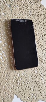 iPhone 11 Pro 64GB, zlatý - 2