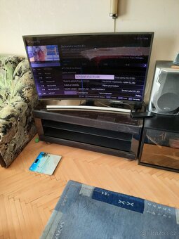 Samsung UE48JS8502T (prohnutá) - 2