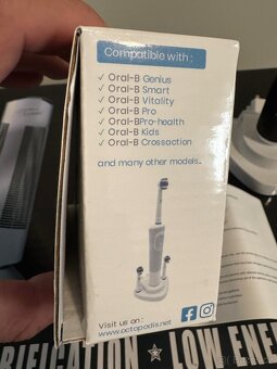 Nabíječka / stojan Oral-B - 2