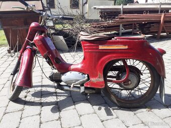 Jawa pionýr 555 - 2