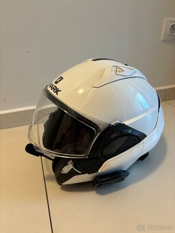 Prodám překlopnou helmu Shark včetně handsfree - 2