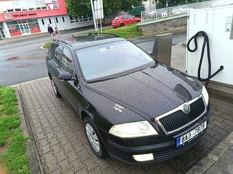 Škoda Octavia 2 2.0 FSI 4x4 110 kw - 2