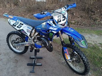 Yamaha YZ125 - 2
