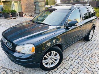 Volvo XC90 2.4 D5 AUT 1.MAJITEL 7 MÍST KAMERA TAŽNÉ SERVISKA - 2