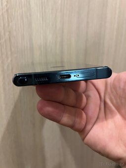 Samsung Galaxy S22 Ultra 256 GB / 12 GB RAM - 2