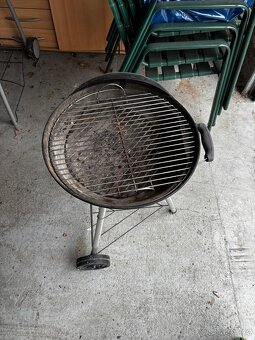 GRIL WEBER COMPACT 47 - NEPOUŽÍVANÝ+ BRIKETY+ROZPALOVAČ - 2