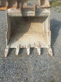 Podkopová lžíce - 2