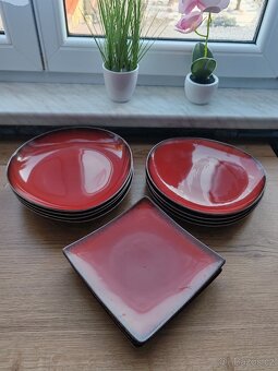 Sada jidelnich taliru 12 ks - 2