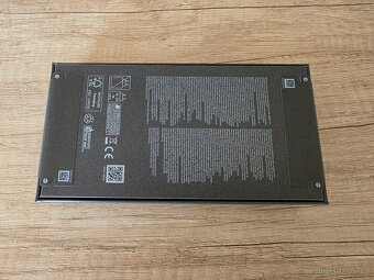 Samsung galaxy S25 12/128 GB + powerbanka - 2