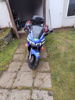 Prodám Honda 800VFR - 2