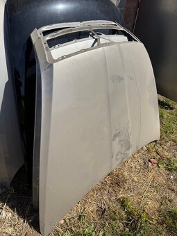 Škoda Octavia 2 kapota - 2