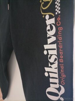 Quiksilver tepláky 1x na sobě - 2