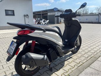 Piaggio Medley 125 S - 2
