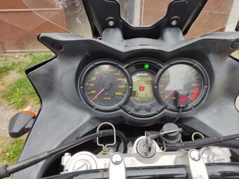 Suzuki DL 650 V-Strom - 2
