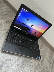 Notebook Dell Latitude - i5, SSD 256GB, WIN10 - 2