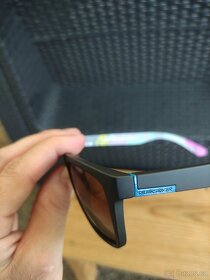Zcela nové sluneční brýle QuikSilver - 2