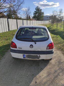 Ford Fiesta 1.8 TDI - 2