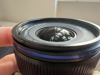 Objektiv LAOWA 7,5 mm f/2 AE pro MFT - elektronicka clona - 2