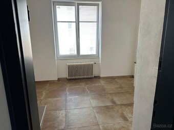 pronájem bytu 1+kk, 35,3 m² -Nádražní ulice, Svitavy - 2