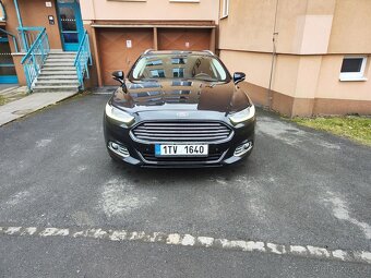 Prodám Ford Mondeo Kombi, černý elegán, spolehlivý parťák - 2