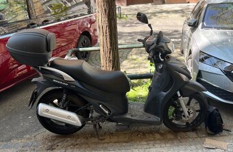 Suzuki Sixsteen 125 - 2