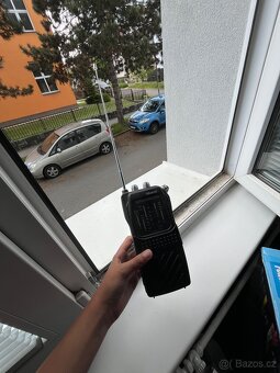 Přenosné multifrekvenční rádio albrecht - 2