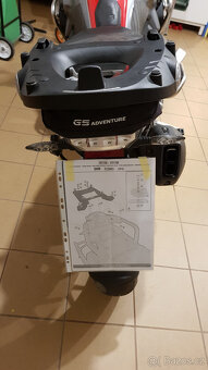 Nosič kufru GIVI SR5108 pro BMW R1200GS včetně plotny - 2