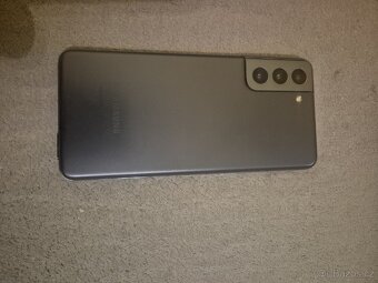 Samsung s 21. 8 GB RAM.128 GB pamět. - 2