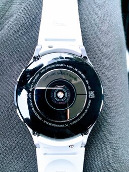 Samsung Galaxy Watch 4 Classic LTE - 2