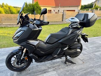 Honda AVD - 350, DPH, najeto 3000 km - 2