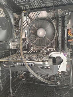 PC pro hry i produktivitu - 2