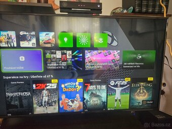 Xbox one X konzole, kinect, volant, hry - 2