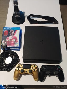 PS4 Slim - 2