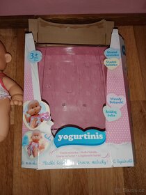 Kočárek pro panenky s panenkou - 2