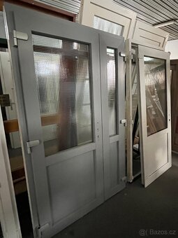 DVOUKŘÍDLÉ PLASTOVÉ DVEŘE SCHUCO SV.ANTHRAZIT 140x218-PLZEŇ - 2