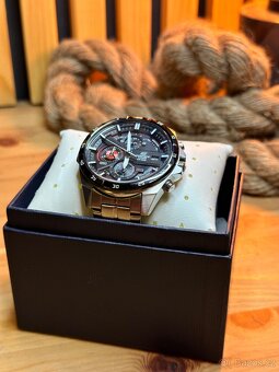 Hodinky Casio EFR-556 - 2