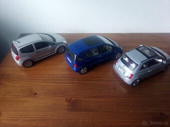 Modely 1:18 Citroën MB Fiat 500 - 2
