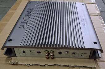 Zesilovač do auta AudioBank 4 kanály - 2