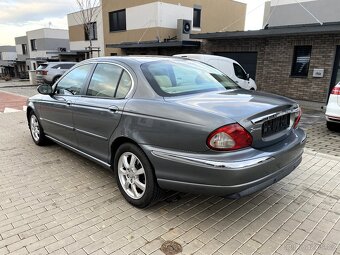 Jaguar X-Type 2.0 TD, 96 kW, r. 10/2005, kůže, ALU, nová STK - 2