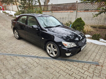 1999 Lexus IS200 Manual - 2