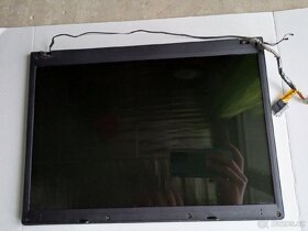 Displeje 15.4" 1280x800px - 2