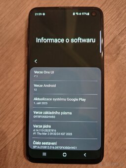 Samsung Galaxy S10e - 2