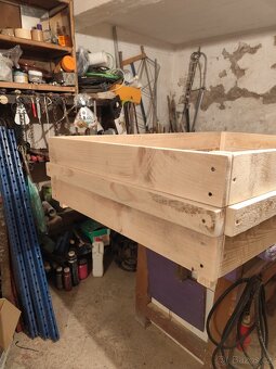 Vyvýšený záhon ze dřeva - 2