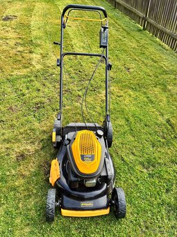 Sekačka benzinová - 2