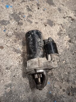 Startér BMW X5 e53 - 2