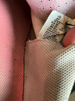 Kopačky Nike lisovky 36,5 (23,5cm) - 2