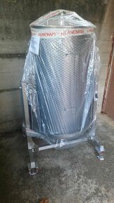 Hydrolis na Hrozno LANCMAN 250l VSPIX - 2
