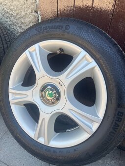 Alu s pneu Fabia 2,195/65/15 - 2