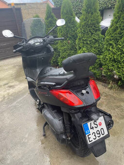 Yamaha XMAX 125 - 2